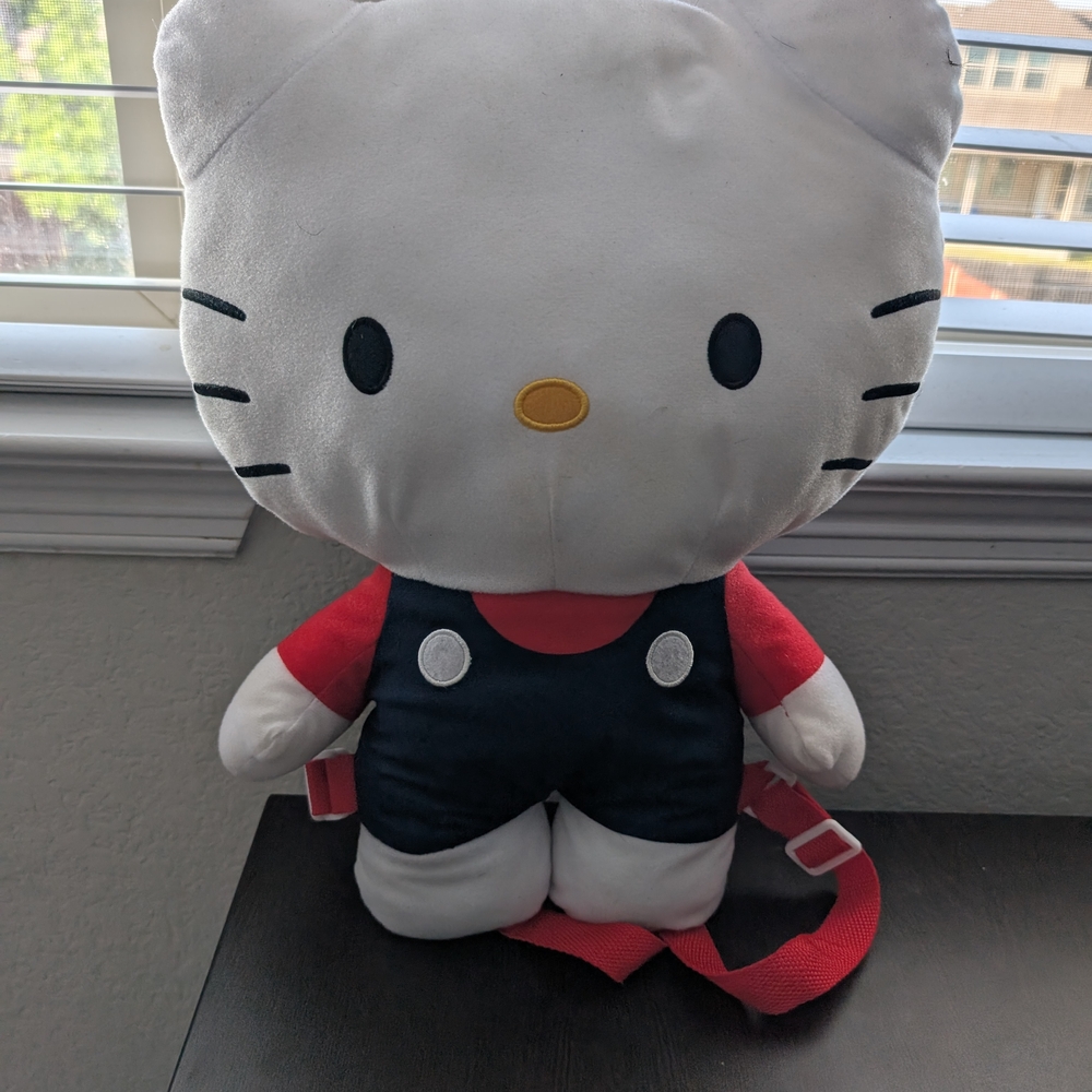 Hello Kitty White and Red Bag Accessory